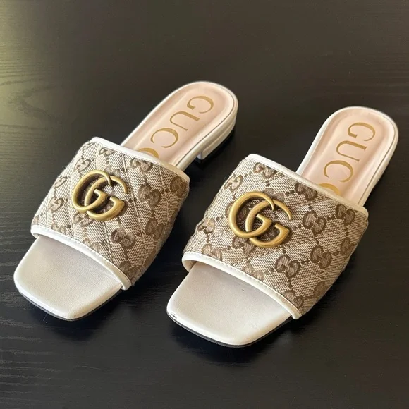 Gucci | Shoes | Gucci Womens Tan And Gold Slide Sandals  Gucci Women\'s Tan Slides main image 0